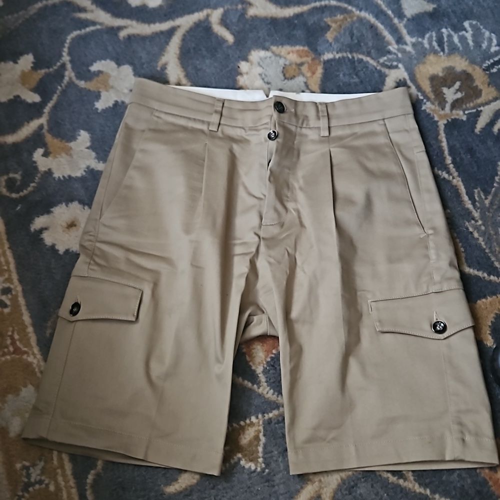 Men's XS Italian luxury designer khaki shorts it44